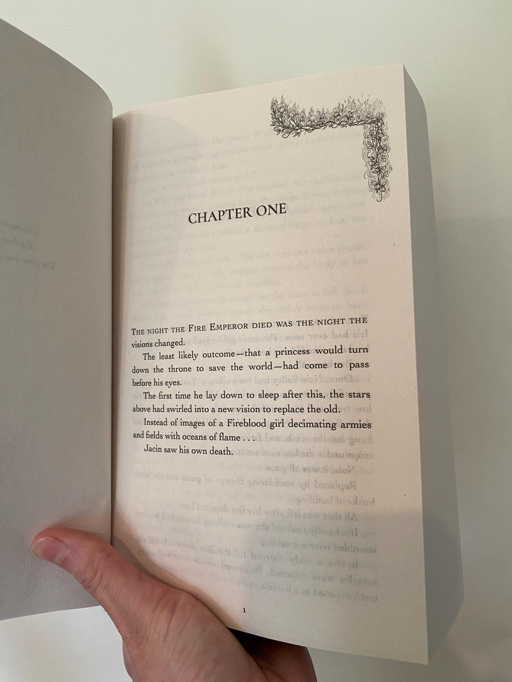 To Bind the Stars: Empire of Ash and Song book 3